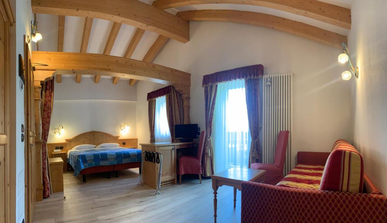 Hotel Laurin Canazei Extérieur photo