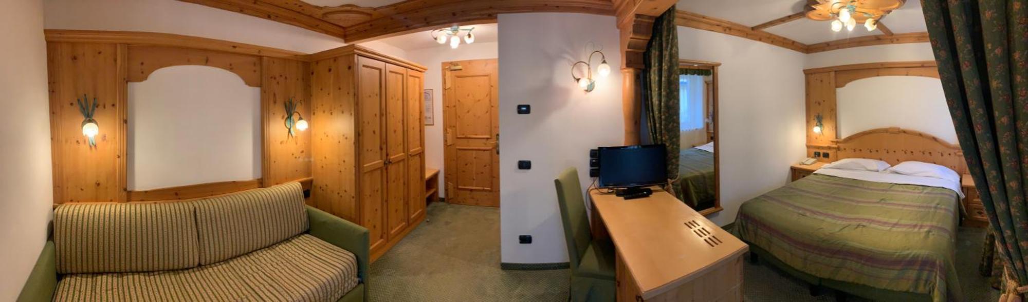 Hotel Laurin Canazei Extérieur photo