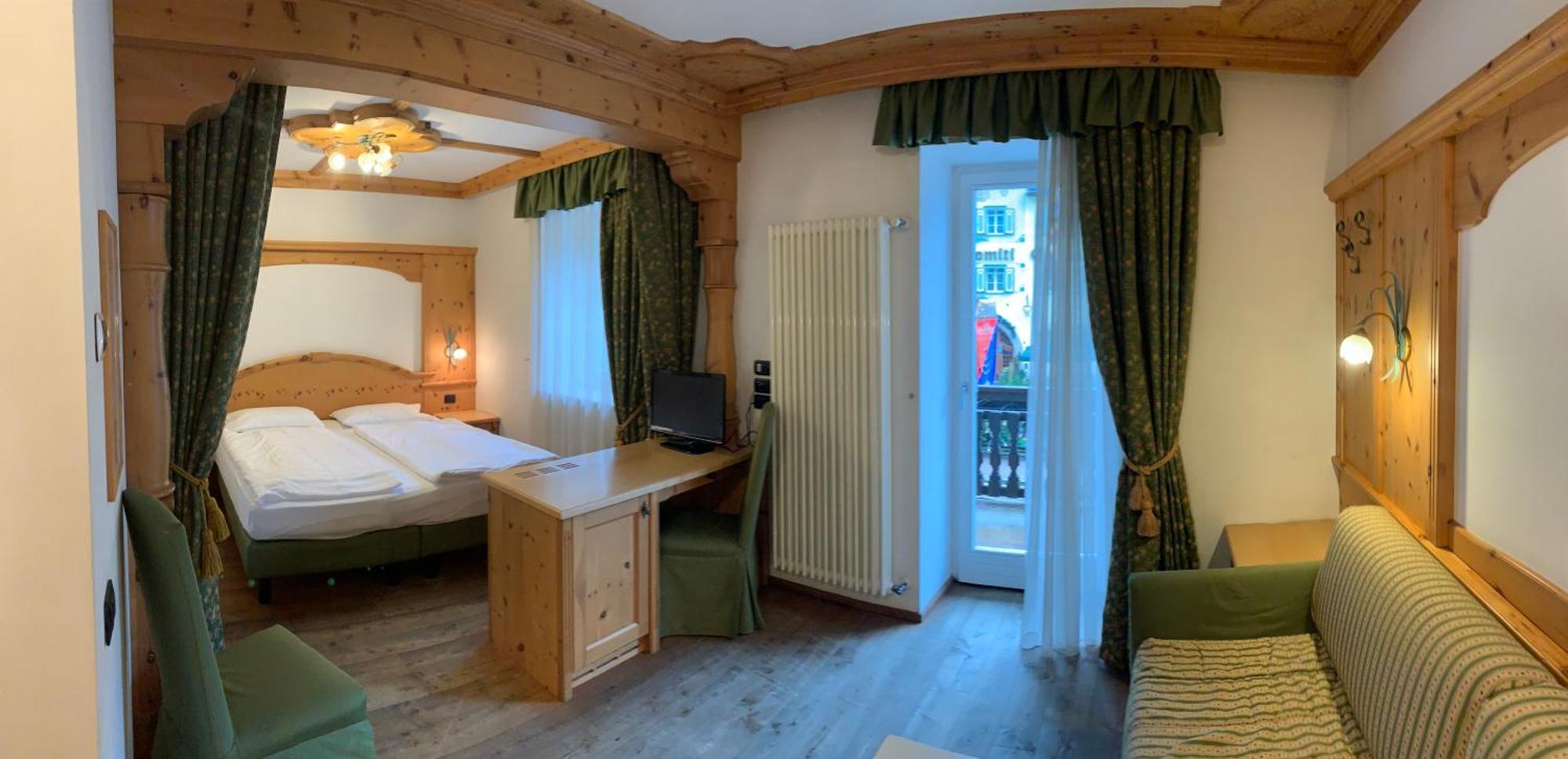 Hotel Laurin Canazei Extérieur photo